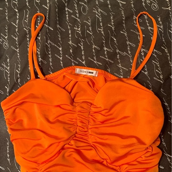 Fashion Nova dress - Picture 4 of 5